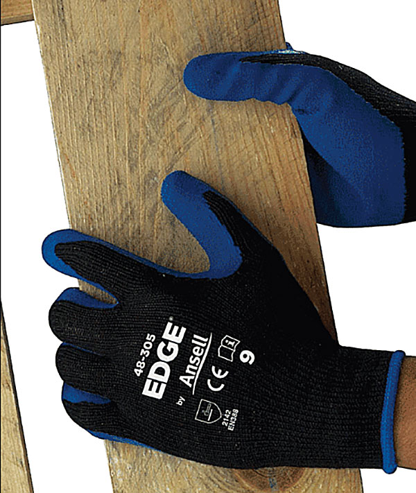 Găng tay đa dụng Ansell Edge 48-305 vẫn giữ được sự linh hoạt và khéo léo cho bàn tay khi mang