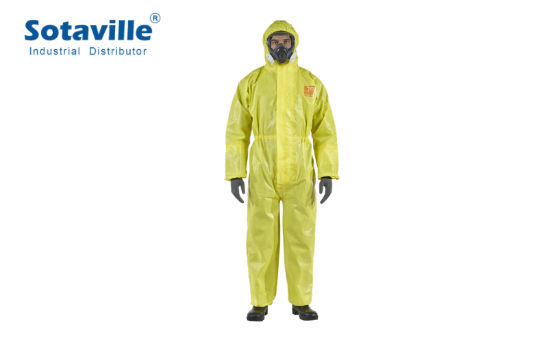 Ket-hop-quan-ao-chong-hoa-chat-cung-do-bao-ho-khac